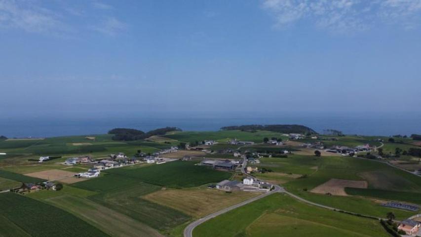 Parcela en venta en Coaña, Coaña photo 0