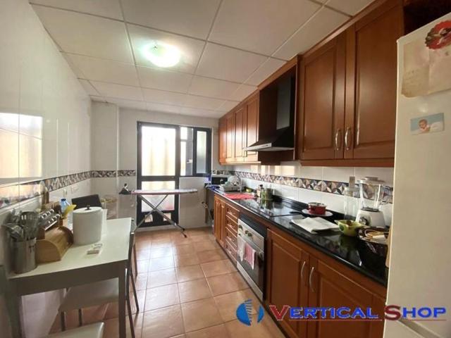 Piso en venta en Villena, Salesianos photo 0