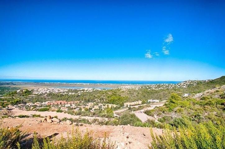 Parcela en venta en Denia, Devesses - Monte Pego photo 0