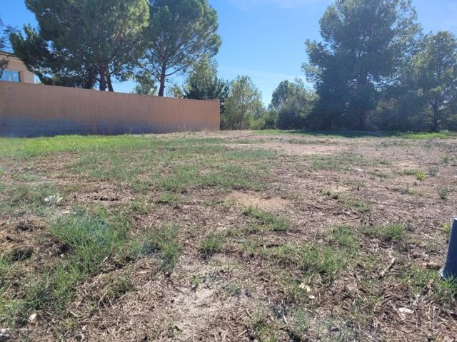 Parcela en venta en La Pobla de Vallbona photo 0