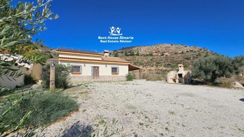 Casa con terreno en venta en Lorca, La Tova - La Parroquia photo 0