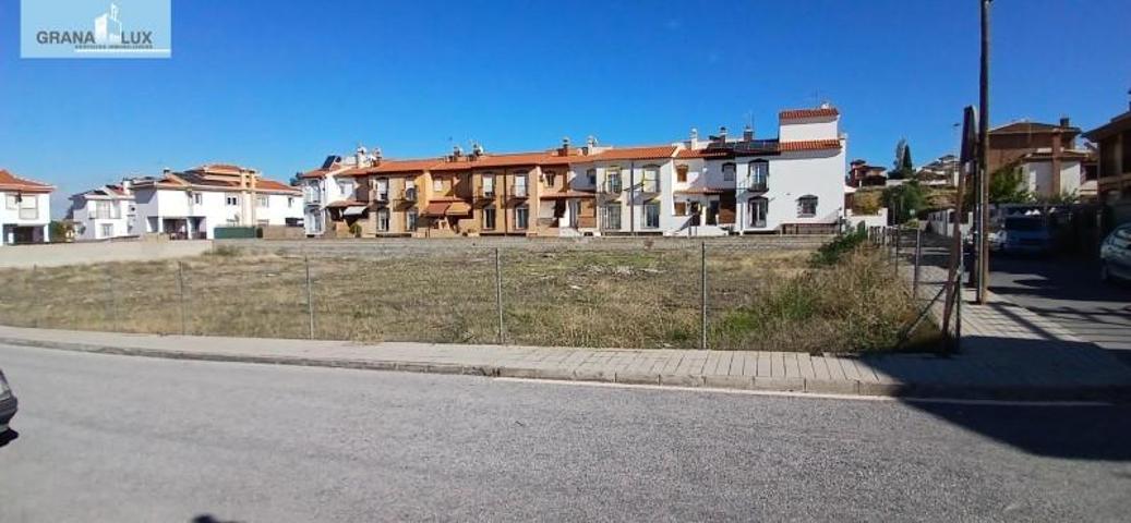 Parcela en venta en Ogíjares, Plaza alta photo 0