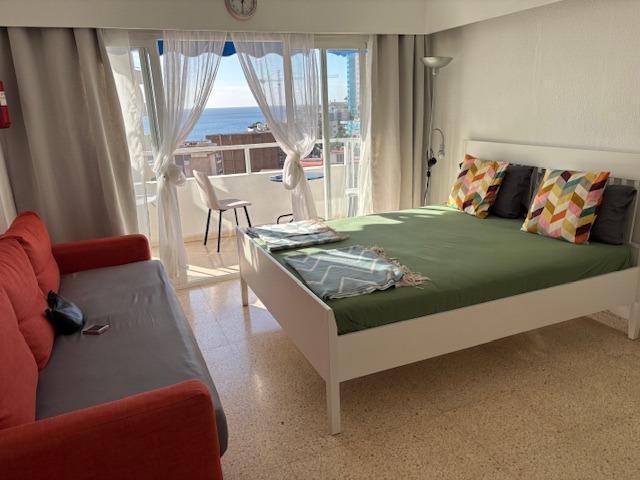 Estudio en venta en Mallorca, Cala Major photo 0
