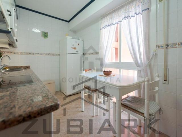 Piso en venta en Irun, Arbes photo 0