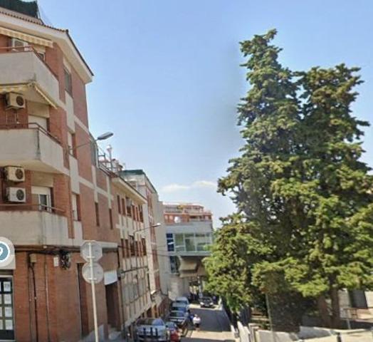 Piso en venta en Rubí, Centre photo 0