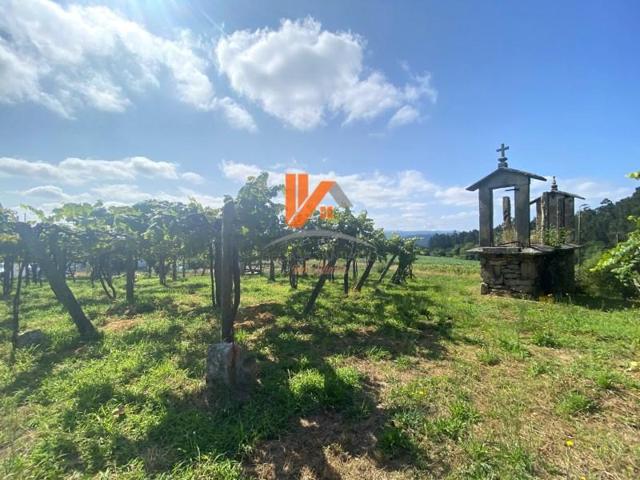 Parcela en venta en Teo photo 0