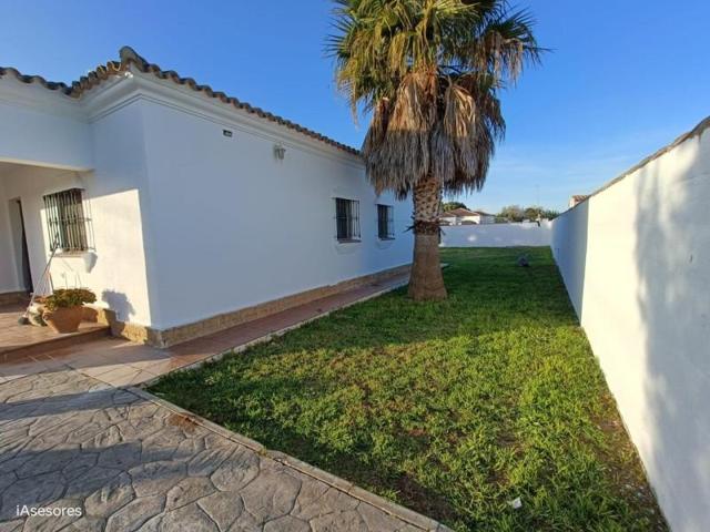 Chalet en venta en Chiclana de la Frontera, Pelagatos - Pago del Humo photo 0