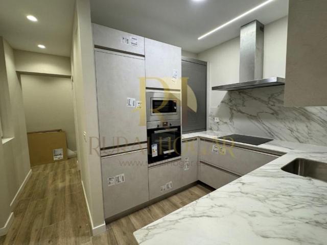 Piso en venta en León photo 0