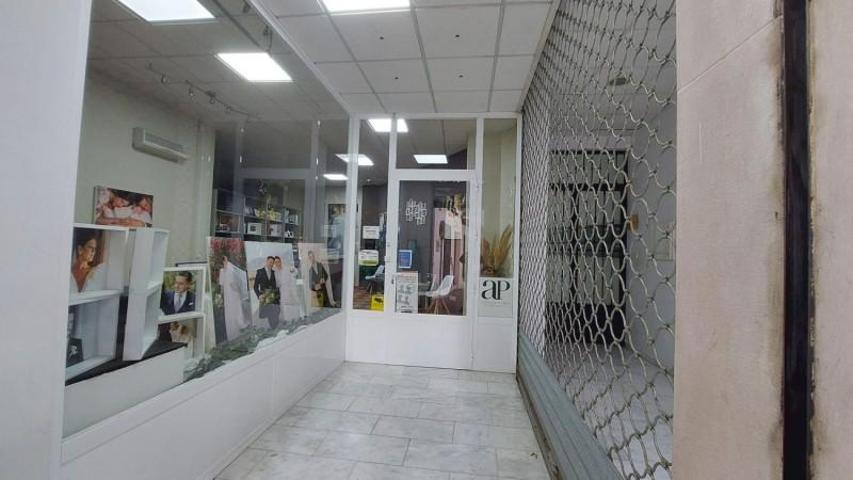 Local comercial en venta en Quesada, Pueblo - Centro photo 0