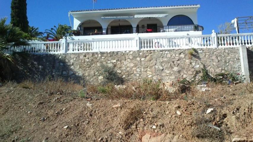 Parcela en venta en Fuengirola, Los Pacos photo 0