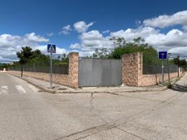 Parcela en venta en Algete, Soto del duque photo 0