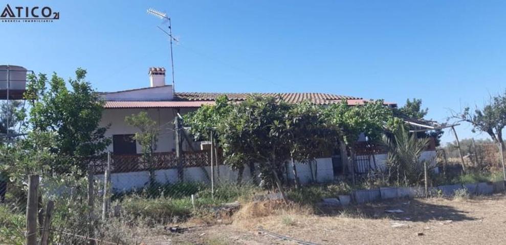 Parcela en venta en Villar del Rey, Villar del Rey photo 0