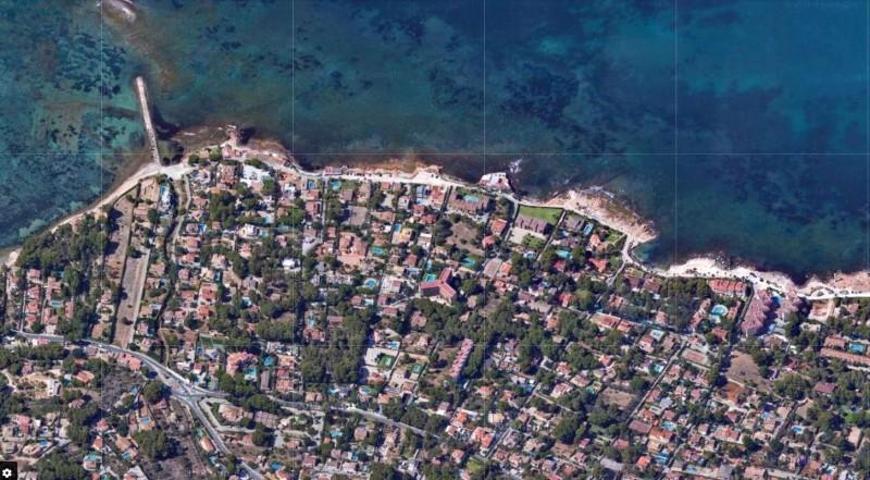 Parcela en venta en Denia, Las rotas photo 0