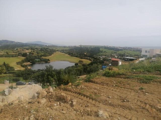 Parcela en venta en Estepona, Valle Romano photo 0