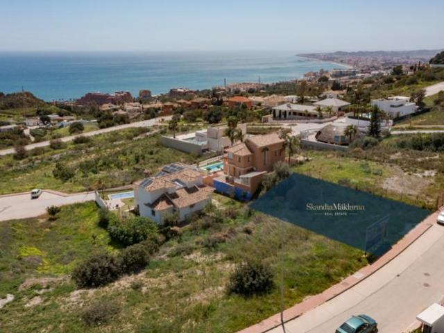 Parcela en venta en Benalmádena, Benalmadena photo 0