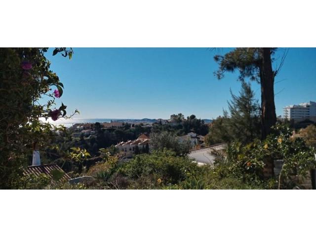 Parcela en venta en Fuengirola photo 0