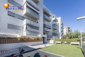 Aticos en venta en Granada, Parque Lagos photo 0