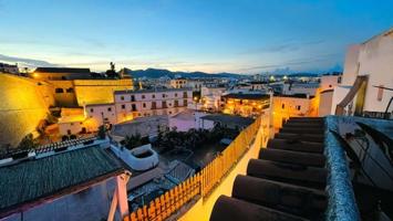 Piso en venta en Eivissa, Ibiza photo 0