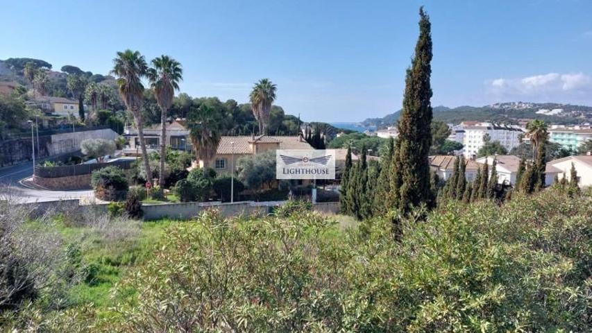 Parcela en venta en Lloret de Mar, Fenals photo 0