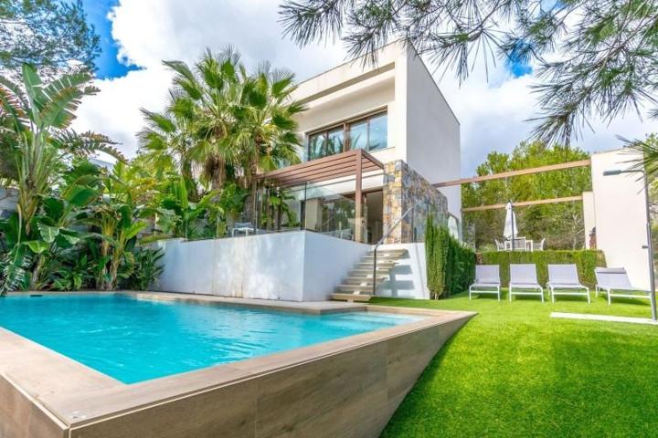 Chalet en venta en Orihuela, Las Colinas Golf photo 0