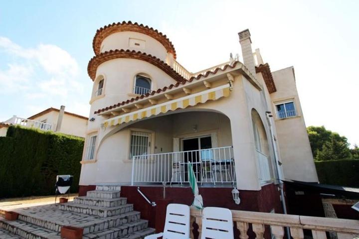 Chalet en venta en Calpe, Calpe photo 0