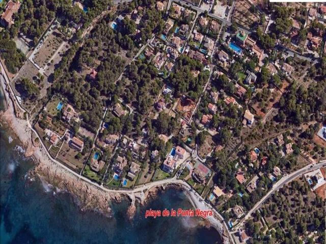 Parcela en venta en Denia, Playa de Las Rotas photo 0