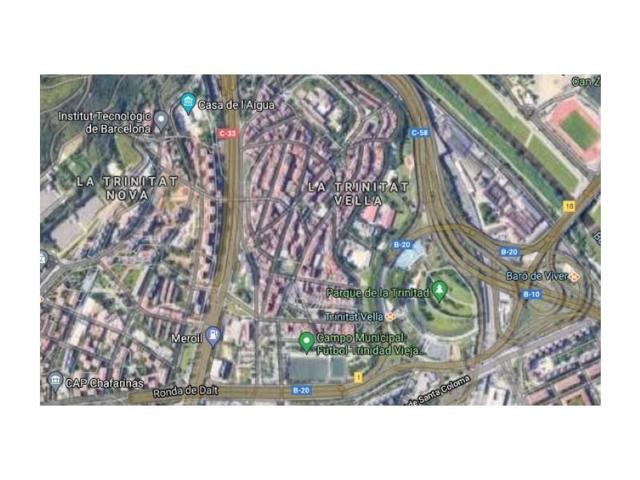 Parcela en venta en Barcelona, La Trinitat Nova photo 0