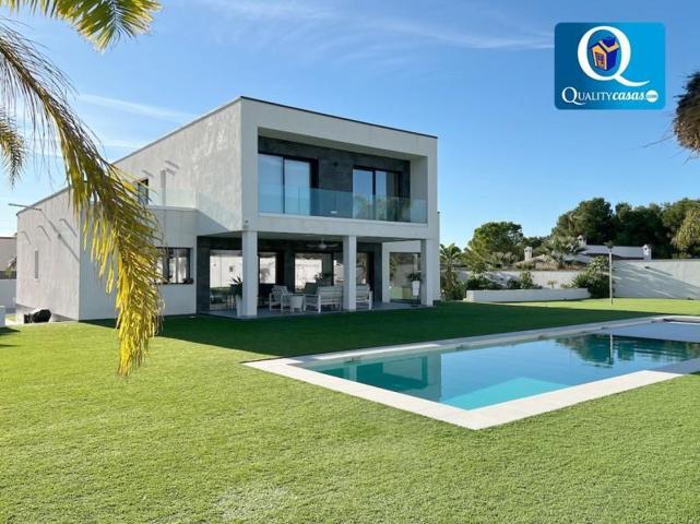 Chalet en venta en Mutxamel, La Almajada photo 0