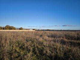 Parcela en venta en León, La Vega-Oteruelo photo 0