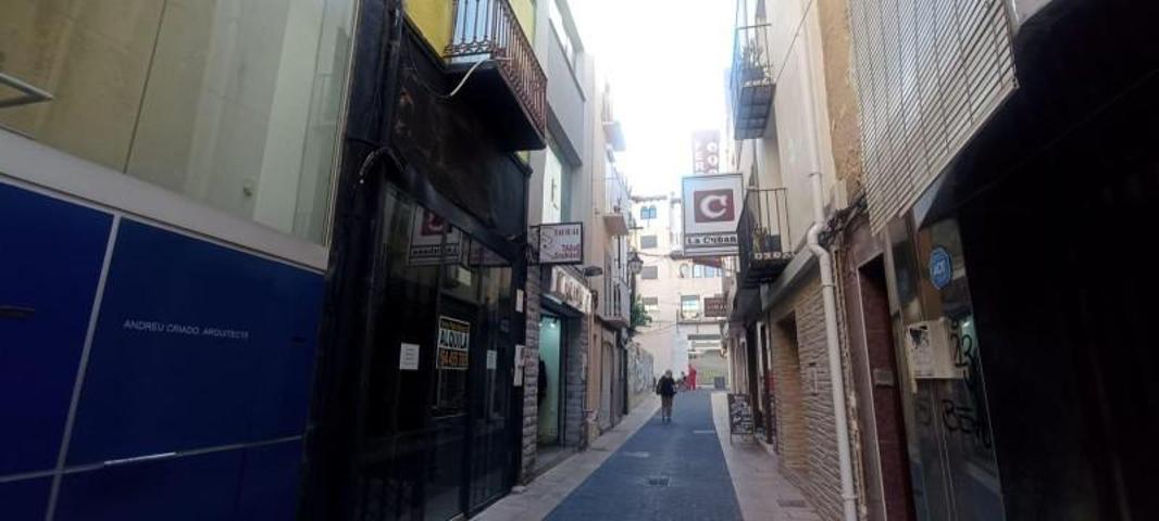 Local comercial en alquiler en Vinaròs, CENTRO photo 0