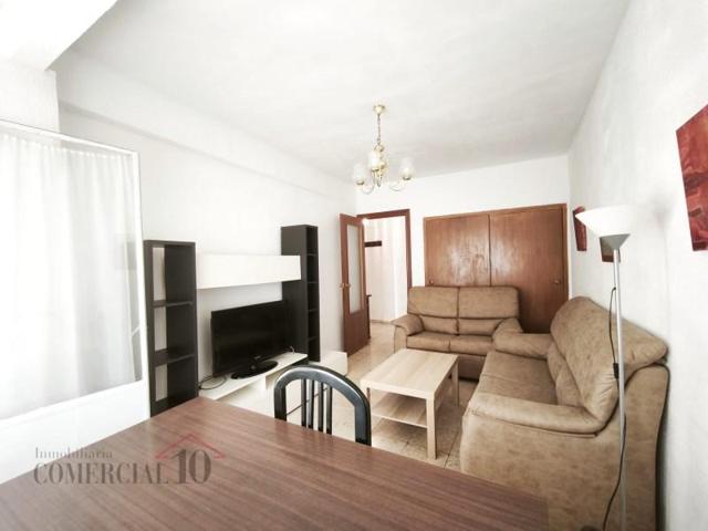 Piso en alquiler en Badajoz photo 0