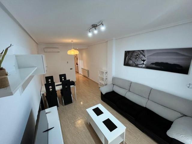 Piso en alquiler en Alcázar de San Juan, Cuatro Caminos photo 0