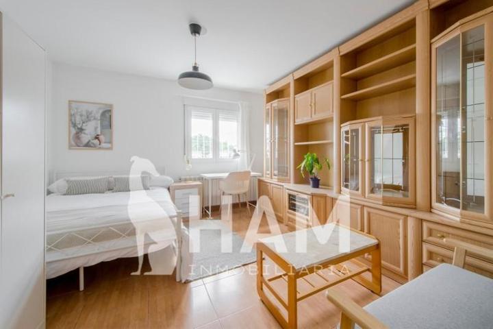 Habitación en alquiler en Las Rozas de Madrid, Las Matas- Peñascales photo 0