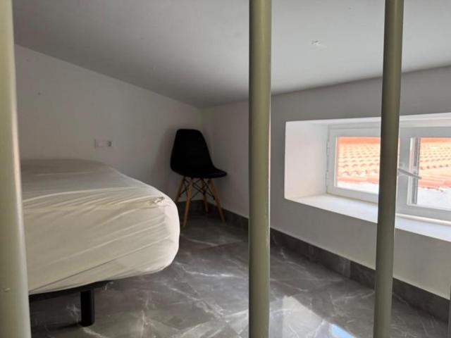 Apartamento en alquiler en Alicante, San Blas photo 0
