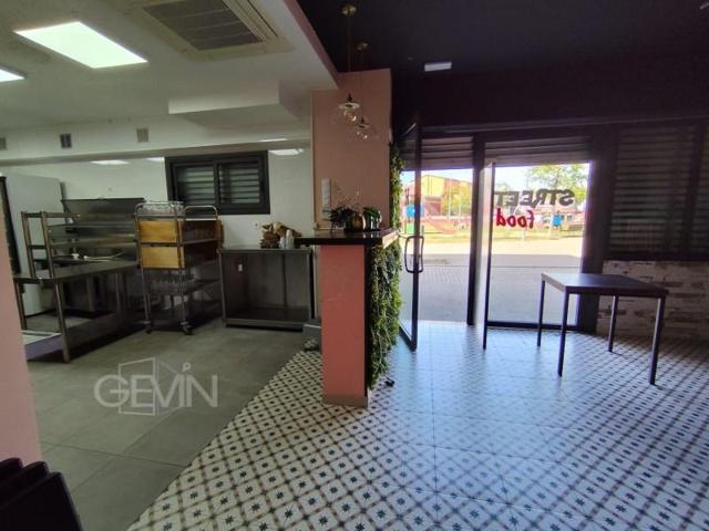 Local comercial en alquiler en Santa Perpètua de Mogoda, LA FLORIDA photo 0