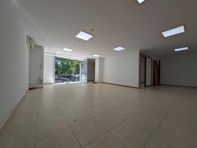 Local comercial en alquiler en Mataró, LHavana photo 0