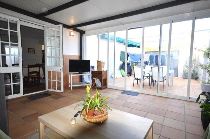 Adosada en alquiler en Jerez de la Frontera, Este photo 0