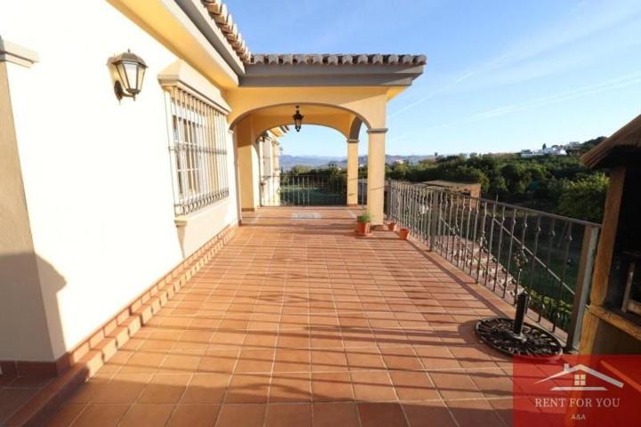 Aticos en alquiler en Alhaurín el Grande, Afueras photo 0