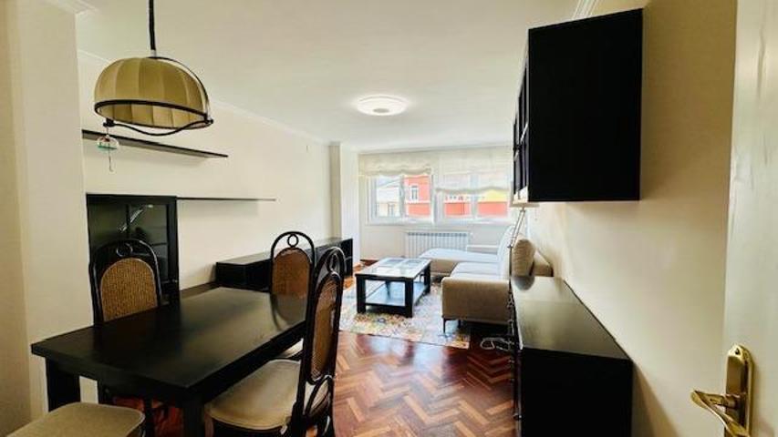 Piso en alquiler en A Coruña, A Coruña photo 0