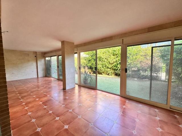 Planta baja en alquiler en Alicante, Playa San Juan photo 0