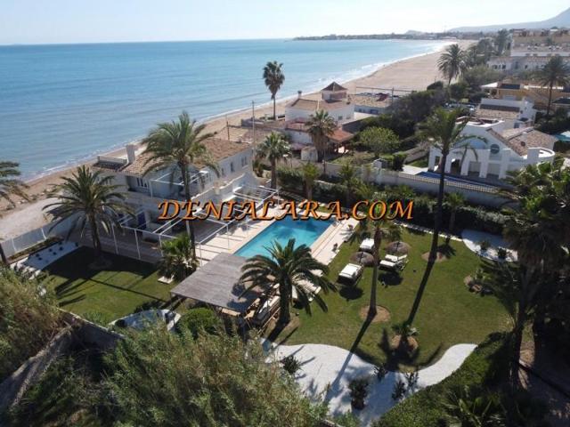 Chalet en alquiler en Denia photo 0