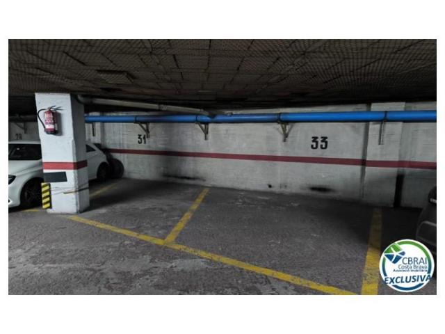 Parking en venta en Figueres photo 0