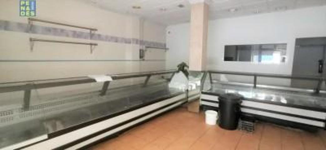 Local comercial en alquiler en Ontinyent, Sant Josep photo 0