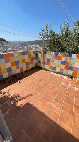 Piso en venta en Ubrique, Centro photo 0