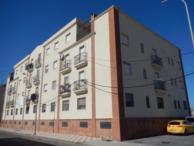 Piso en venta en La Línea de la Concepción, Junquillos photo 0