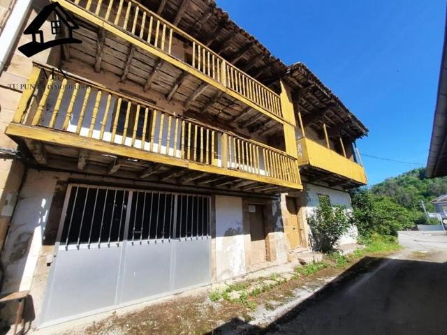 Casas de pueblo en venta en Luena, Entrambasmestas photo 0