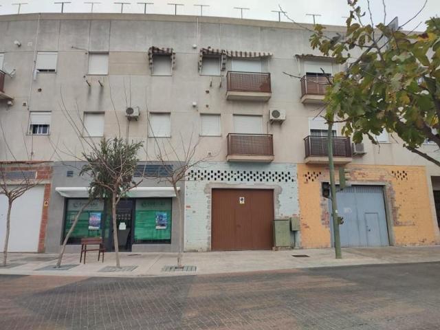 Piso en venta en Baena, Ensanche 5 photo 0