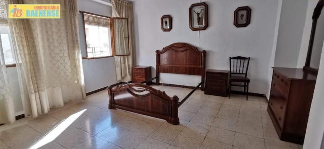 Casa en venta en Baena, Próxima al ayuntamiento photo 0
