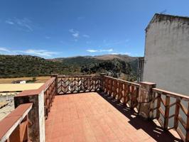 Adosada en venta en Benaoján, Andalucia photo 0