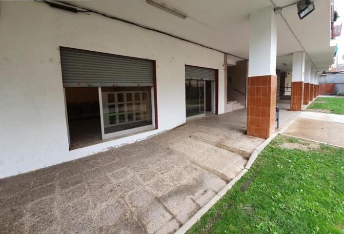 Local comercial en venta en Sabadell, Concordia photo 0